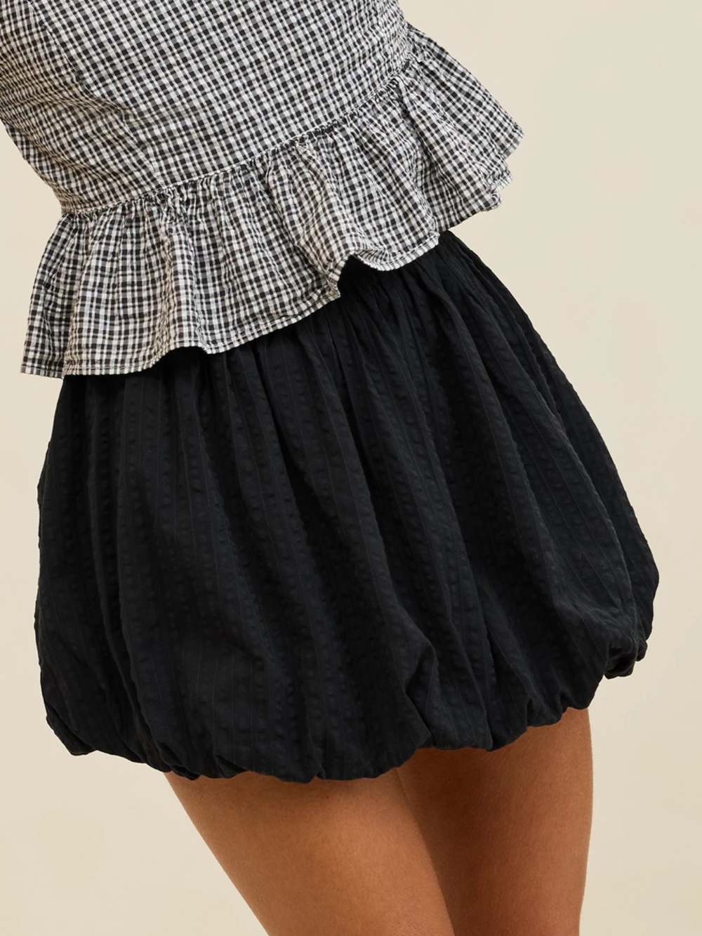 Aerie Women XL Black Casual Y2K Beach Striped Seersucker Bubble Mini Skirt